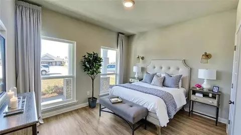 Bedroom - 1073 Realm Rd E, Mobile, AL 36608 photo 2 of 3