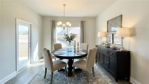 Dining - 1073 Realm Rd E, Mobile, AL 36608 photo 1 of 1