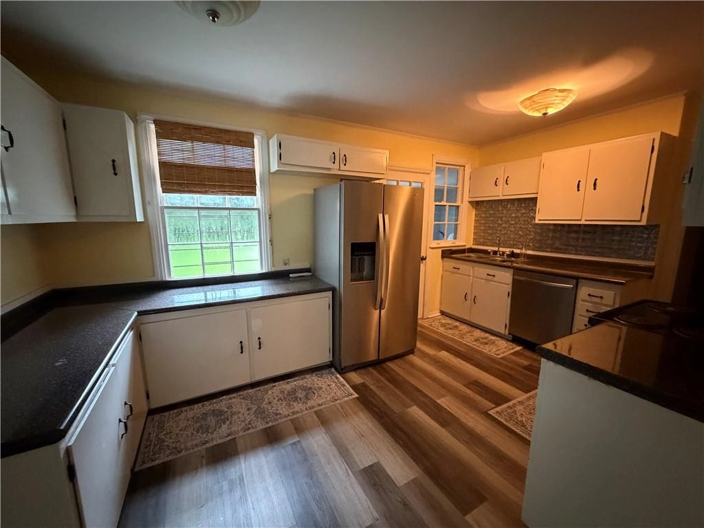 332 Azalea Cir W, Mobile, AL 36608 photo 9