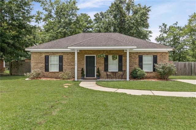 5786 Orchard St, Satsuma, AL 36572