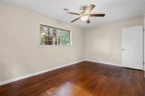 1121 Stevens Ln, Mobile, AL 36618 photo 10