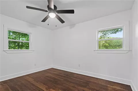 Bedroom - 2212 David Dr, Mobile, AL 36605 photo 4 of 5