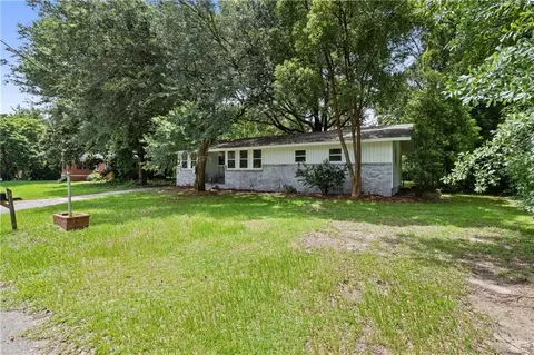 Exterior - 2212 David Dr, Mobile, AL 36605 photo 3 of 3