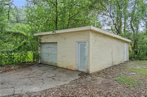 Other - 2212 David Dr, Mobile, AL 36605 photo 7 of 10