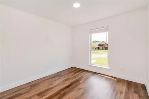 Bedroom - 370 Allison Ct, Mobile, AL 36608 photo 8 of 10