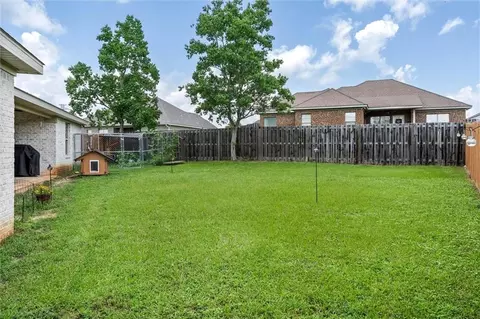 Exterior - 370 Allison Ct, Mobile, AL 36608 photo 2 of 4