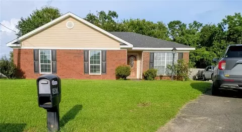 5083 Ginger Ct, Mobile, AL 36619
