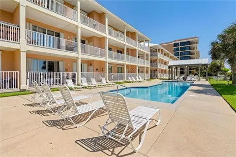 1701 Bienville Blvd #302, Dauphin Island, AL 36528