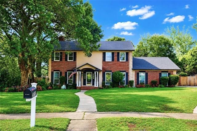 1900 Hickory Knot Ct, Mobile, AL 36609