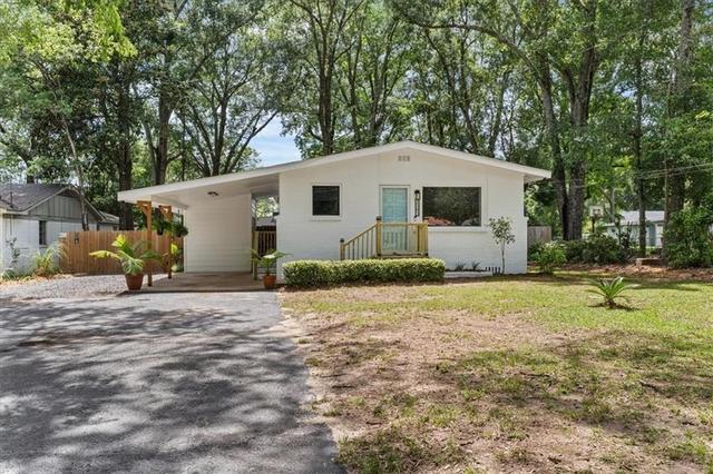 1585 Dover St, Mobile, AL 36618