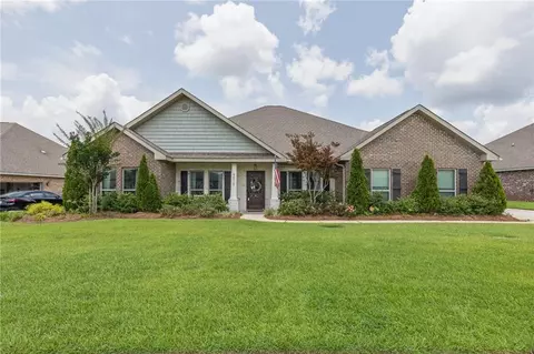 Exterior - 9010 Crain Ave, Mobile, AL 36695 photo 10 of 10