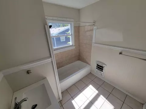1404 Stevens Ln, Mobile, AL 36618 photo 5