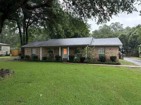 383 Park Ave S, Mobile, AL 36695