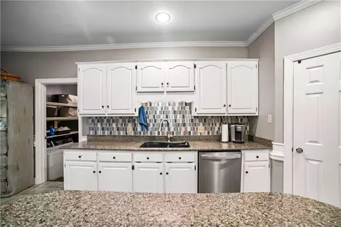 2205 Fieldstone Ct, Mobile, AL 36695 photo 13