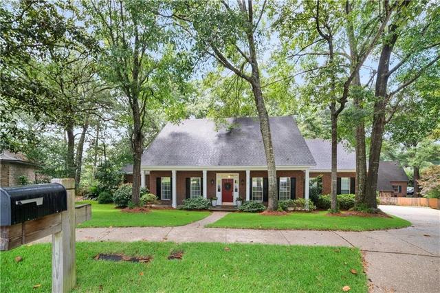 2205 Fieldstone Ct, Mobile, AL 36695