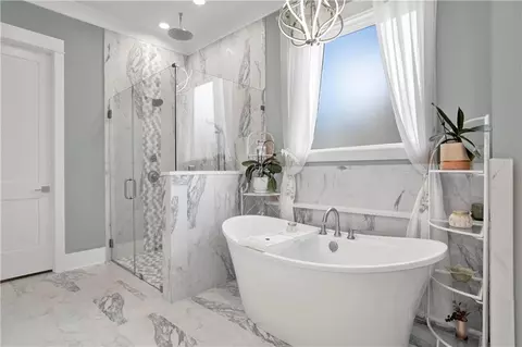 Bath - 17475 Burwick Loop, Fairhope, AL 36532 photo 4 of 9