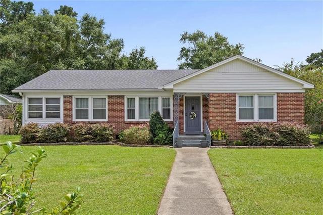 2915 Brierwood Dr, Mobile, AL 36606