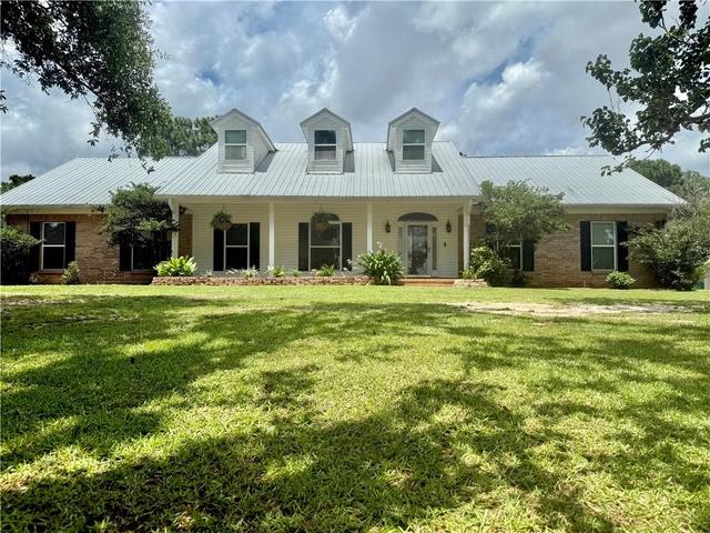 3100 Radcliff Rd, Saraland, AL 36571