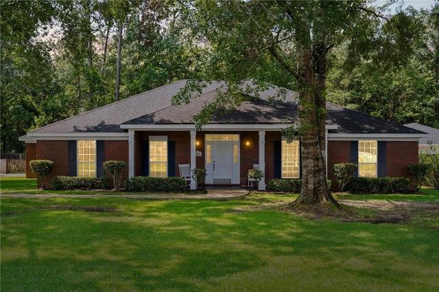 466 Wesley V St, Satsuma, AL 36572
