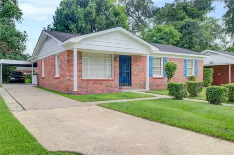 2303 Rushing Dr, Mobile, AL 36617 photo 2