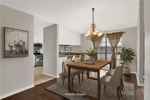 Dining - 19 Parma Dr, Daphne, AL 36526 photo 1 of 2