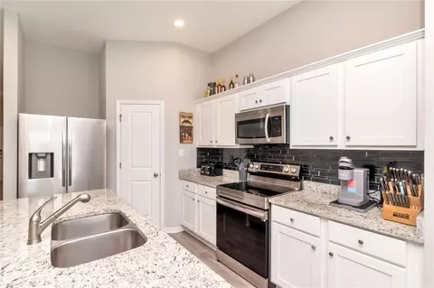 1295 Hayward Loop, Foley, AL 36535 photo 11