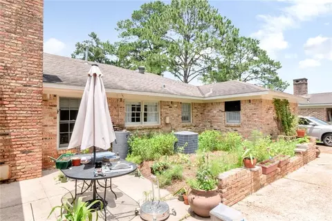 Exterior - 3675 Claridge Rd N, Mobile, AL 36608 photo 5 of 12