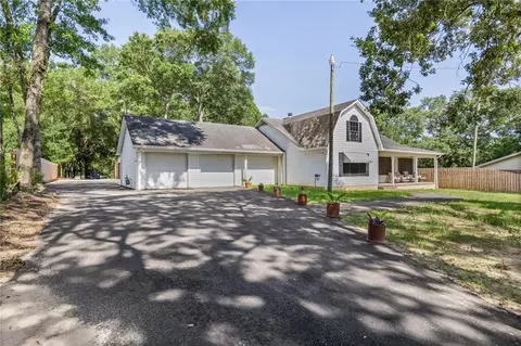 Exterior - 2605 Demetropolis Rd, Mobile, AL 36609 photo 9 of 10