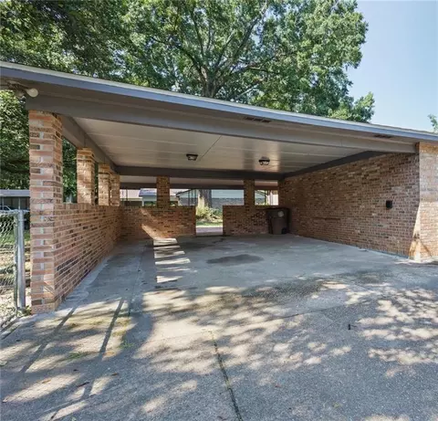2225 Vaughan Dr E, Mobile, AL 36605 photo 20