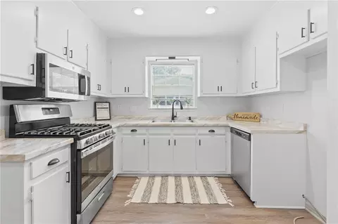 2225 Vaughan Dr E, Mobile, AL 36605 photo 8