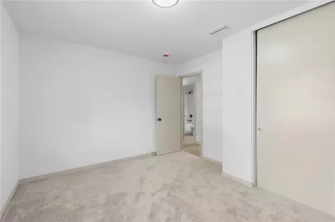 2225 Vaughan Dr E, Mobile, AL 36605 photo 11