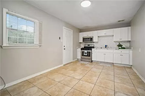 Entry Way - 6550 Athey Ct, Mobile, AL 36608 photo 1 of 1