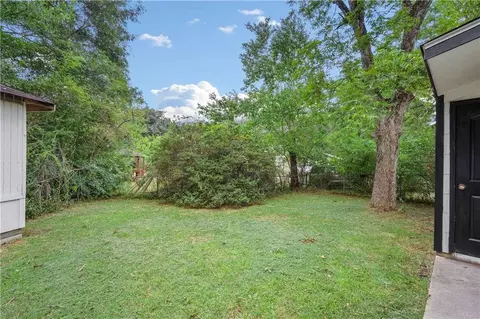 Exterior - 6550 Athey Ct, Mobile, AL 36608 photo 5 of 7