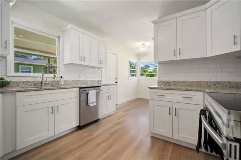 Kitchen - 754 Stanton Rd, Mobile, AL 36617 photo 3 of 3