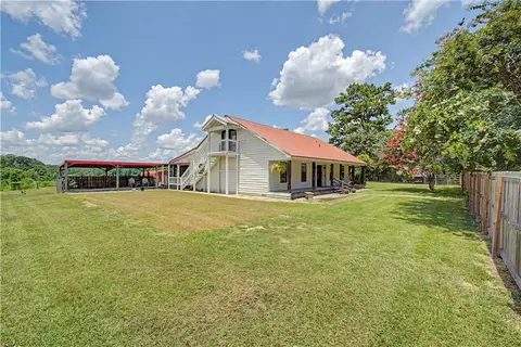 Exterior - 13151 Roberts Rd, Chunchula, AL 36521 photo 7 of 9