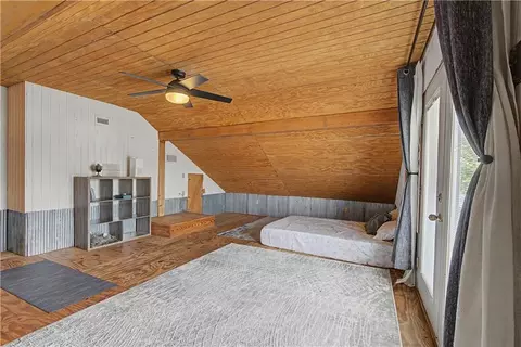 Bedroom - 13151 Roberts Rd, Chunchula, AL 36521 photo 5 of 6