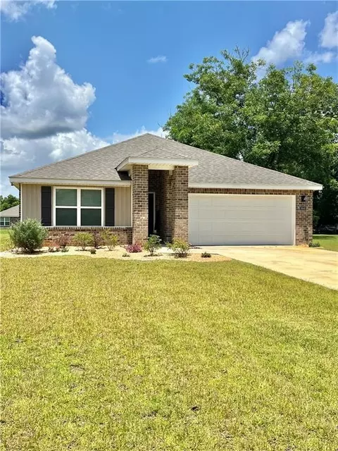 9040 Home Ave, Irvington, AL 36544