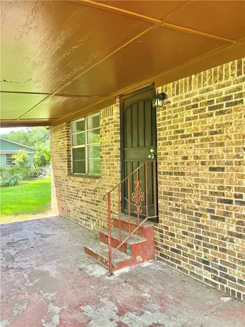 Exterior - 119 Thomas Ave S, Mobile, AL 36610 photo 2 of 4
