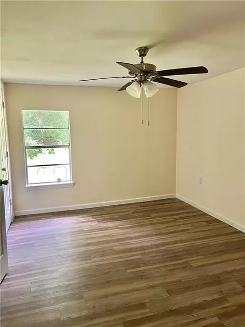 Bedroom - 119 Thomas Ave S, Mobile, AL 36610 photo 1 of 6