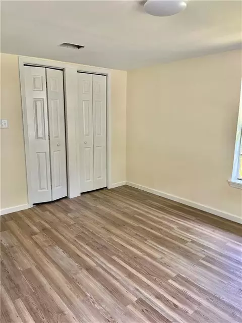 Bedroom - 119 Thomas Ave S, Mobile, AL 36610 photo 6 of 6