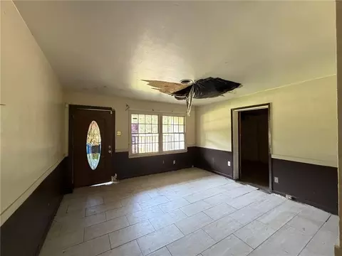 Living - 1804 Brill Rd, Mobile, AL 36605 photo 1 of 1