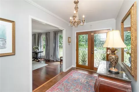 Entry Way - 5911 Shenandoah Rd N, Mobile, AL 36608 photo 2 of 3