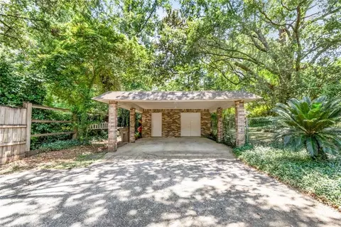 Exterior - 5911 Shenandoah Rd N, Mobile, AL 36608 photo 6 of 13