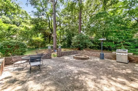 Exterior - 5911 Shenandoah Rd N, Mobile, AL 36608 photo 5 of 13