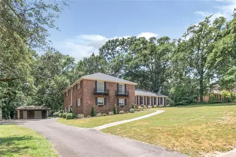 Exterior - 5911 Shenandoah Rd N, Mobile, AL 36608 photo 11 of 13