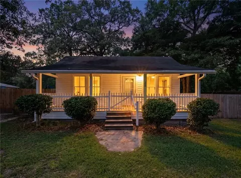 300 Hillcrest Rd, Mobile, AL 36608 photo 2