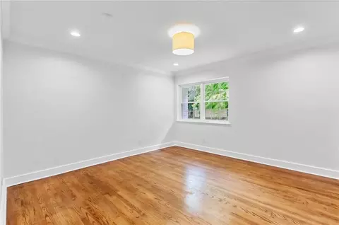 Bedroom - 2553 Durham Dr S, Mobile, AL 36606 photo 3 of 10