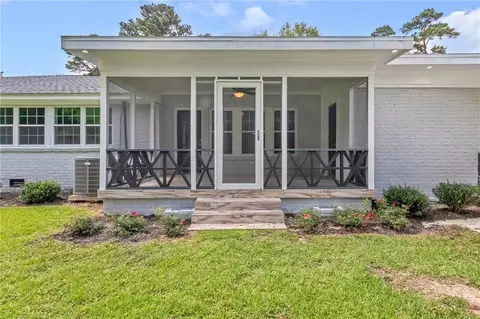Exterior - 2553 Durham Dr S, Mobile, AL 36606 photo 13 of 18