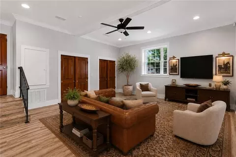 Living - 2553 Durham Dr S, Mobile, AL 36606 photo 4 of 13