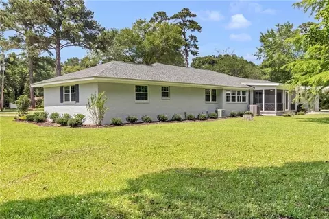 Exterior - 2553 Durham Dr S, Mobile, AL 36606 photo 9 of 18